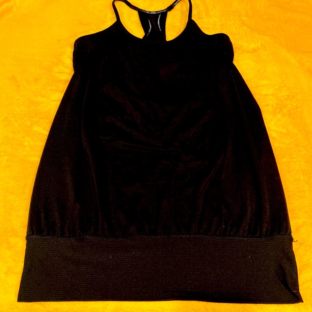 Lululemon no limits tank
